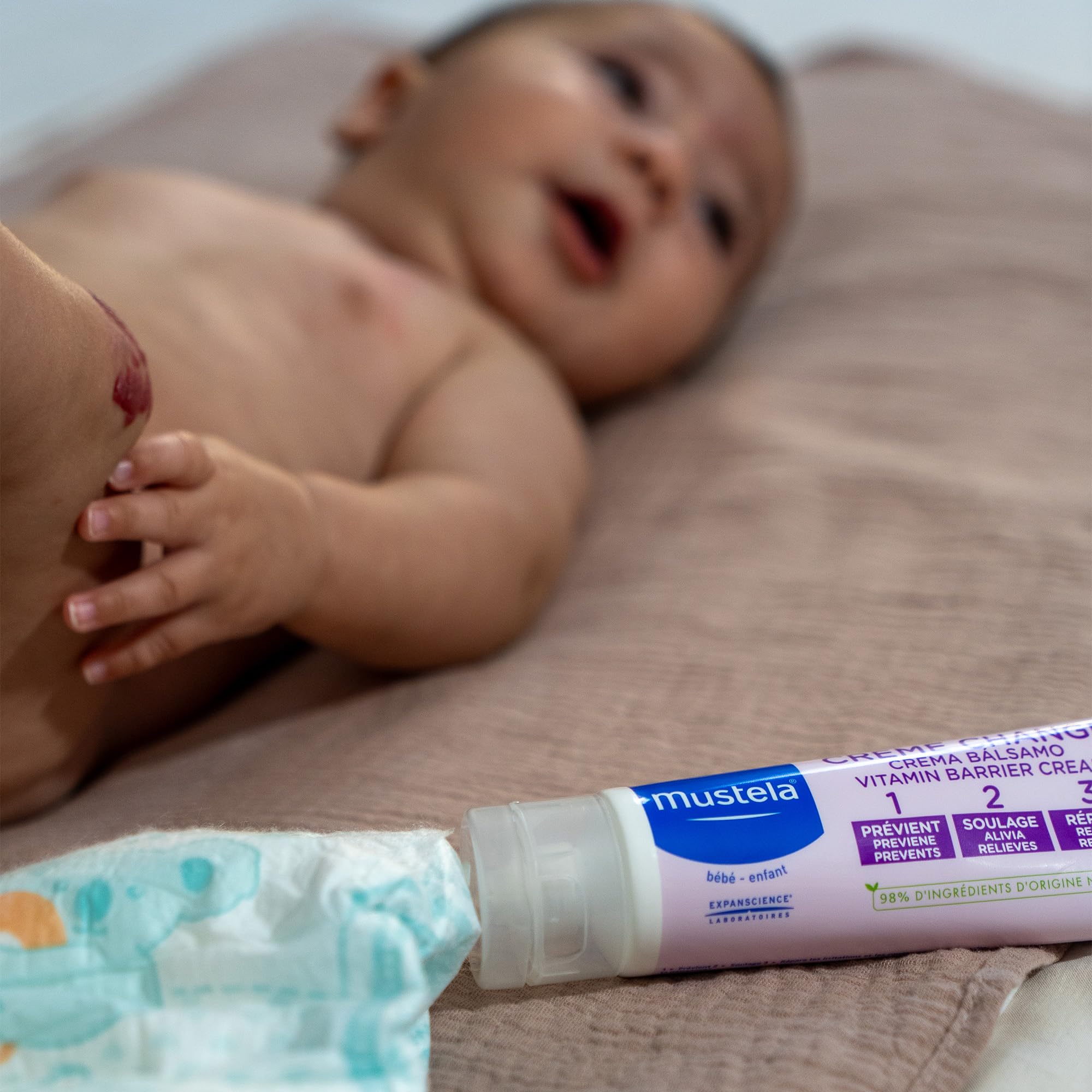 Mustela Pasta Cambio, Crema Pannolino con Perseose d'Avocado BIO, Uso Quotidiano Neonati e Bambini - Previene, Lenisce e Allevia gli Arrossamenti, 98% Ingredienti di Origine Naturale (150ml)