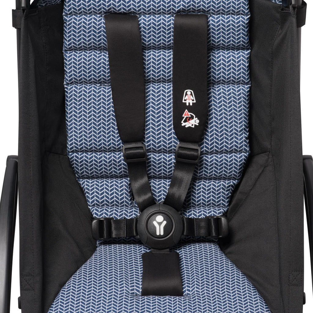 Passeggino Completo BABYZEN YOYO2 - Include Kit per Neonati 0+ (Air France Blue), Telaio (Bianco) & Rivestimento colorato 6+ (Air France Blue) - Per Bambini fino a 22 kg